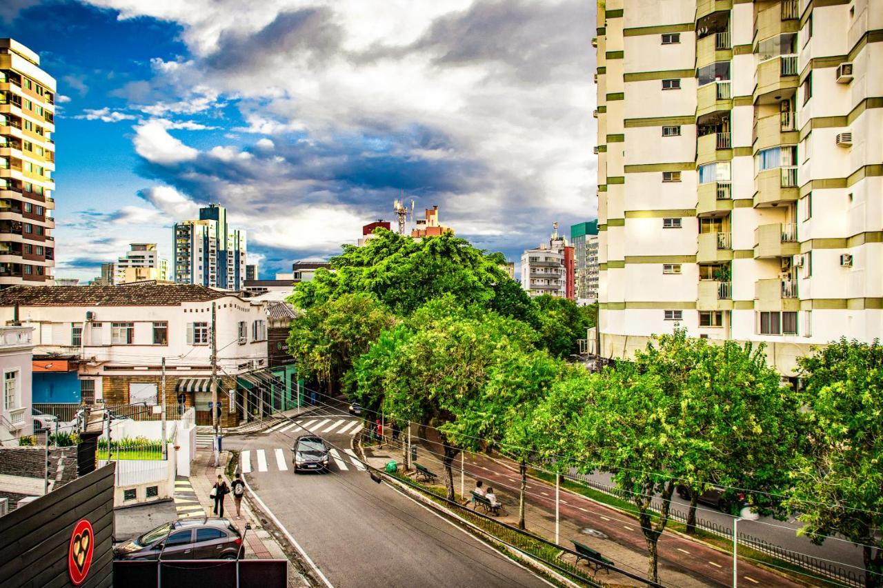 Esquina 8 Suites Confort & Hostel Florianopolis Ngoại thất bức ảnh