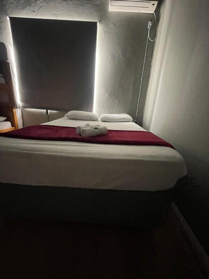 Esquina 8 Suites Confort & Hostel Florianopolis Ngoại thất bức ảnh
