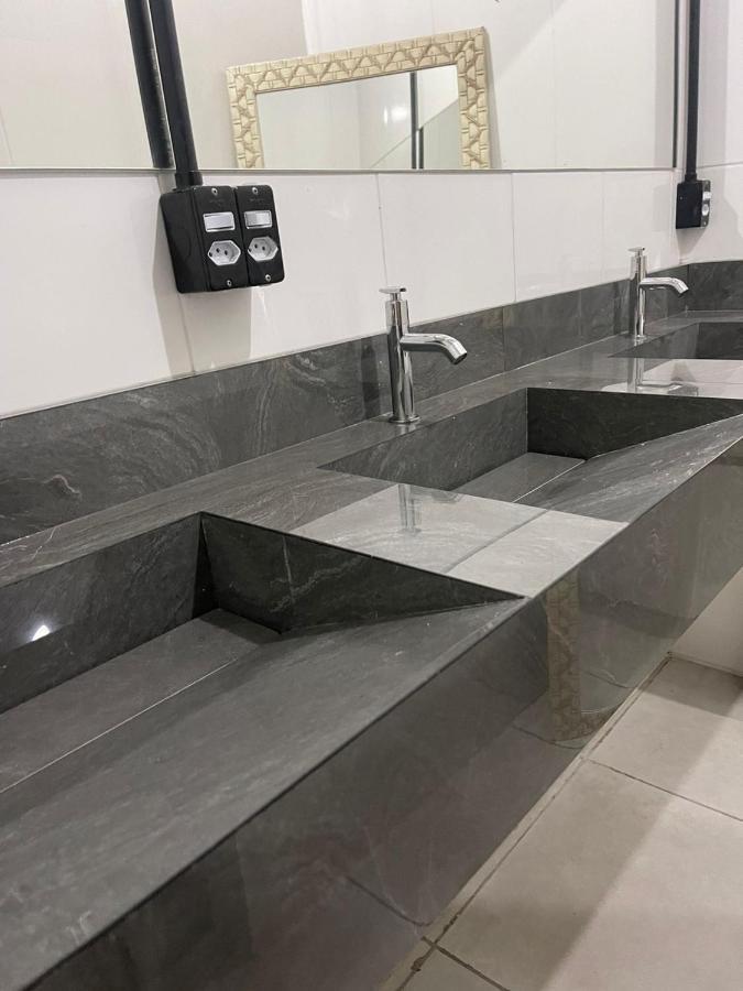 Esquina 8 Suites Confort & Hostel Florianopolis Ngoại thất bức ảnh